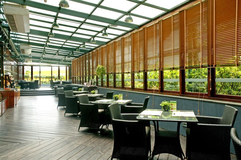 Tayih Landis Hotel Tainan Exterior foto The restaurant