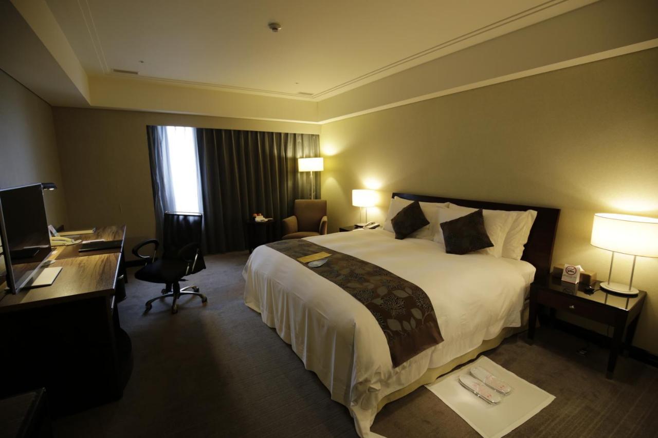 Tayih Landis Hotel Tainan Exterior foto Deluxe room
